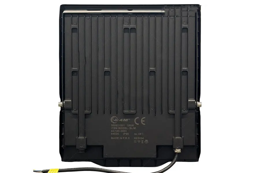 مزایای اصلی پروژکتور 150 وات LED 4M